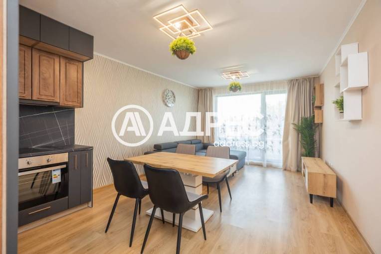 Тристаен апартамент, Варна, Погребите, 681633, Снимка 2