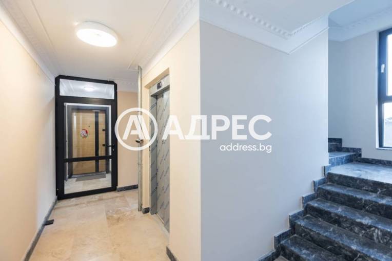 Тристаен апартамент, Варна, Погребите, 681633, Снимка 20