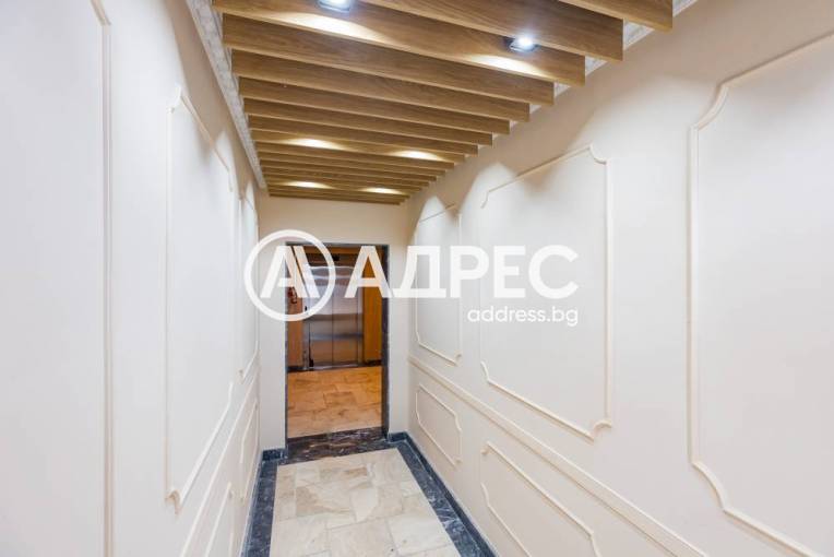 Тристаен апартамент, Варна, Погребите, 681633, Снимка 24