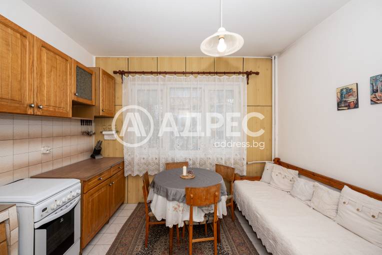 Тристаен апартамент, Пловдив, Тракия, 690633, Снимка 1