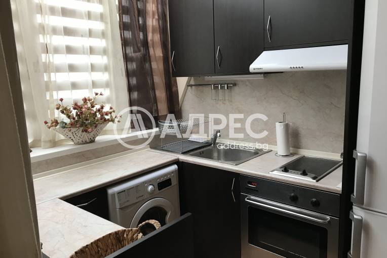 Двустаен апартамент, Варна, Зимно кино Тракия, 695633, Снимка 1