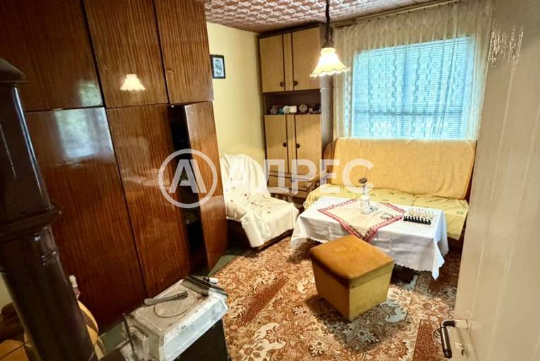 Къща/Вила, Драгана, 699633, Снимка 17
