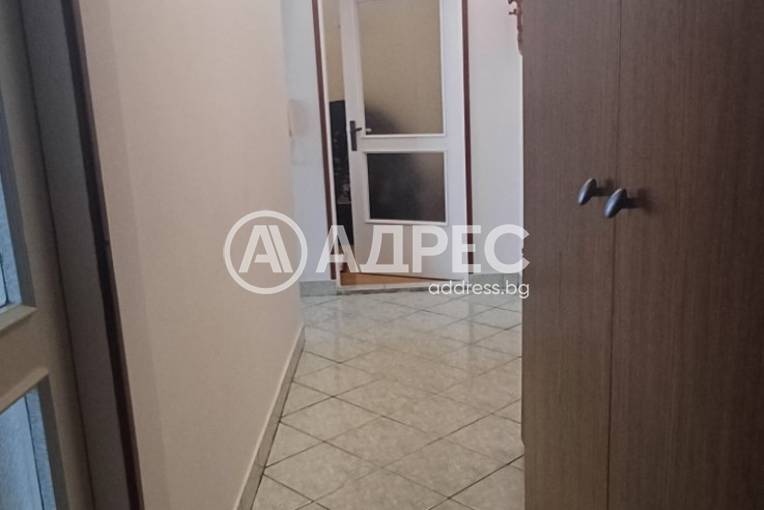 Тристаен апартамент, Варна, Червен площад, 663634, Снимка 10