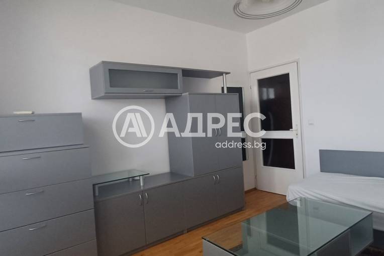 Тристаен апартамент, Варна, Червен площад, 663634, Снимка 3