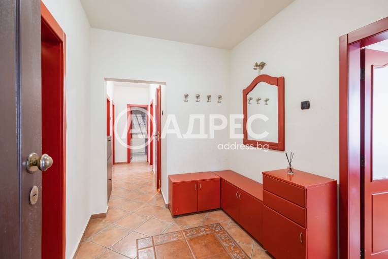 Многостаен апартамент, Варна, Централна поща, 688635, Снимка 20