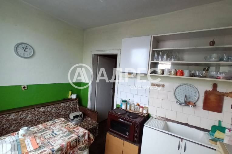 Двустаен апартамент, Шумен, Център, 626636, Снимка 1