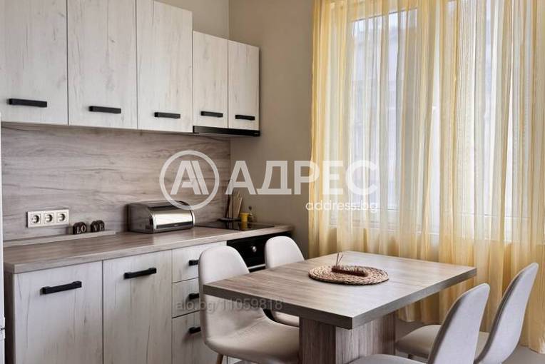 Тристаен апартамент, Варна, Победа, 691636, Снимка 1