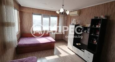 Двустаен апартамент, Шумен, Математическа гимназия, 686637, Снимка 1