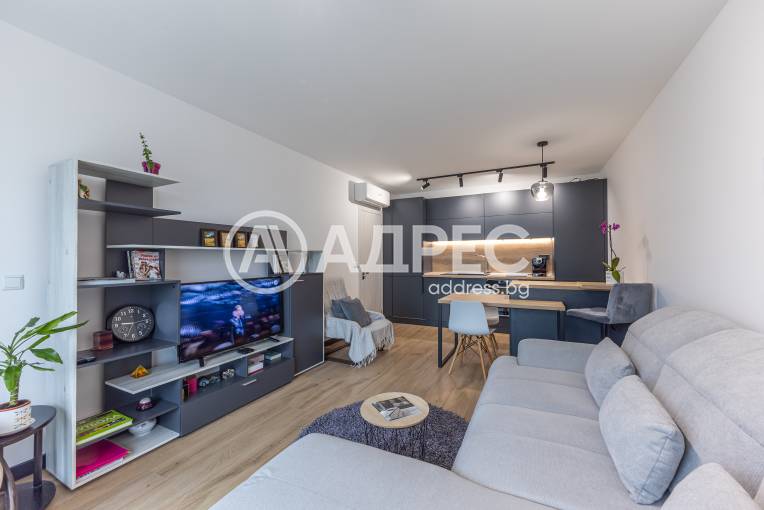 Двустаен апартамент, Варна, к.к. Св.Св. Константин и Елена, 688637, Снимка 8