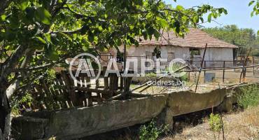 Стопанска сграда/Ферма, Капитановци, 666638, Снимка 1