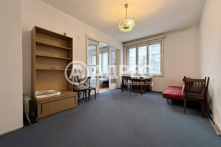 Двустаен апартамент, София, Център, 681638, Снимка 1