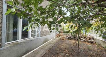 Къща/Вила, Тополи, 684638, Снимка 4