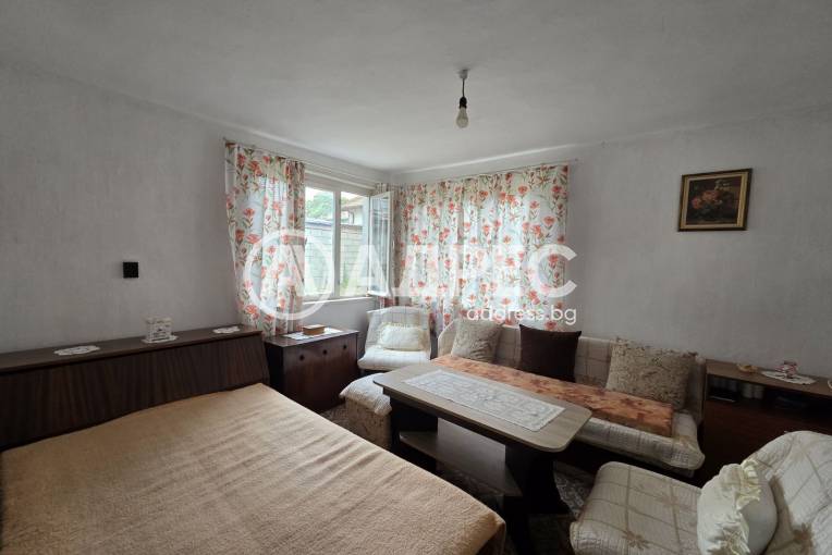 Къща/Вила, Тополи, 684638, Снимка 3