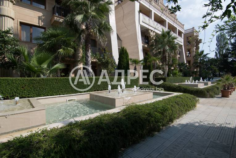 Тристаен апартамент, Варна, м-ст Ален Мак, 699638, Снимка 11