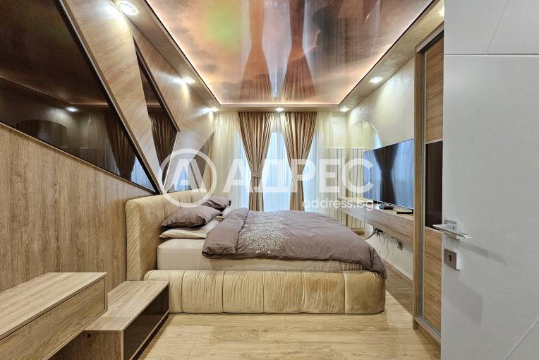 Тристаен апартамент, София, Кръстова вада, 702638, Снимка 11