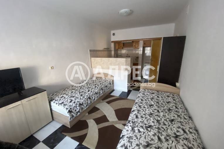 Тристаен апартамент, Хасково, Център, 675639, Снимка 1