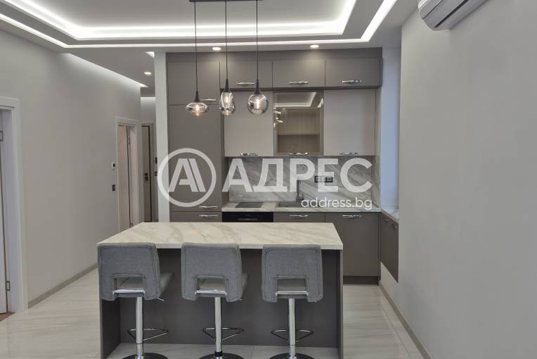 Тристаен апартамент, София, Иван Вазов, 682639, Снимка 13