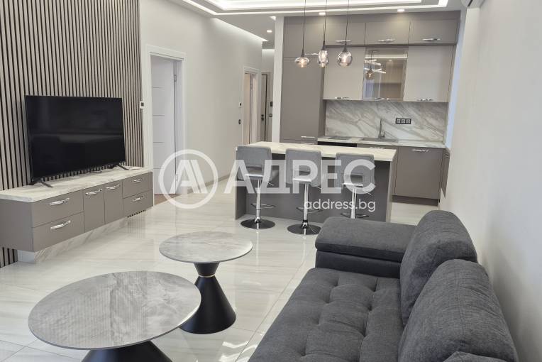 Тристаен апартамент, София, Иван Вазов, 682639, Снимка 2