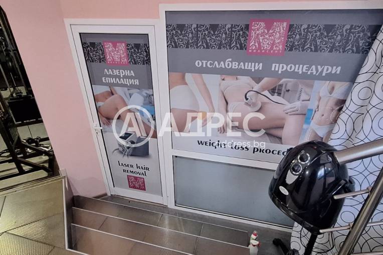 Търговски помещения, Варна, Червен площад, 689639, Снимка 3