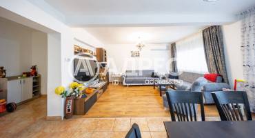 Многостаен апартамент, Ловеч, Младост, 684641, Снимка 3