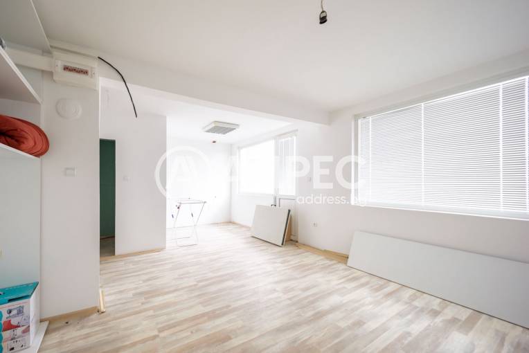 Многостаен апартамент, Ловеч, Младост, 684641, Снимка 11