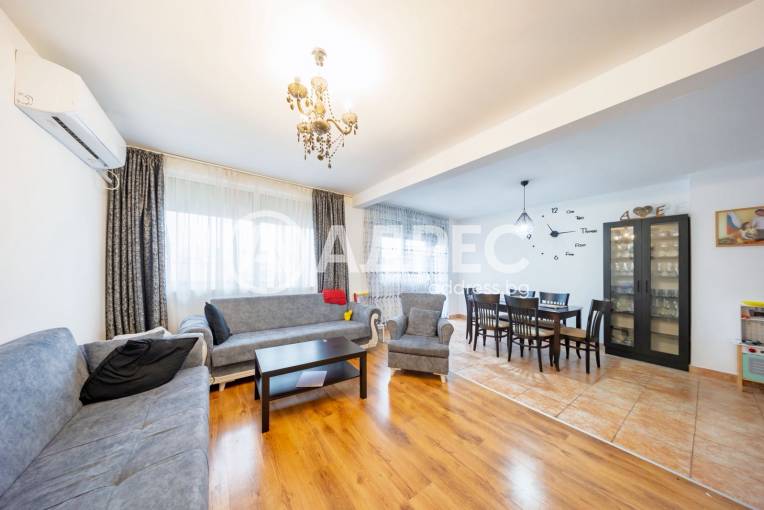 Многостаен апартамент, Ловеч, Младост, 684641, Снимка 2