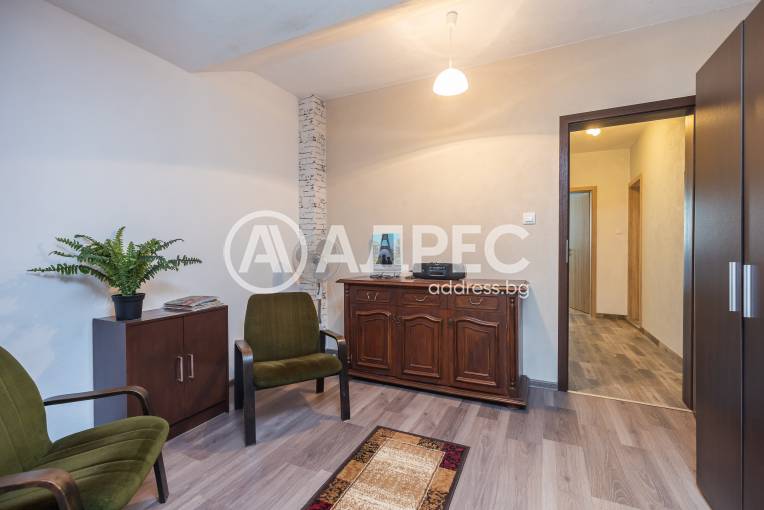 Многостаен апартамент, Варна, Окръжна болница, 656642, Снимка 13