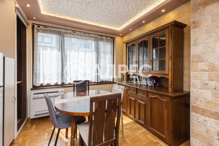 Многостаен апартамент, Варна, Окръжна болница, 656642, Снимка 2