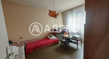 Тристаен апартамент, Пловдив, Кючук Париж, 698642, Снимка 2