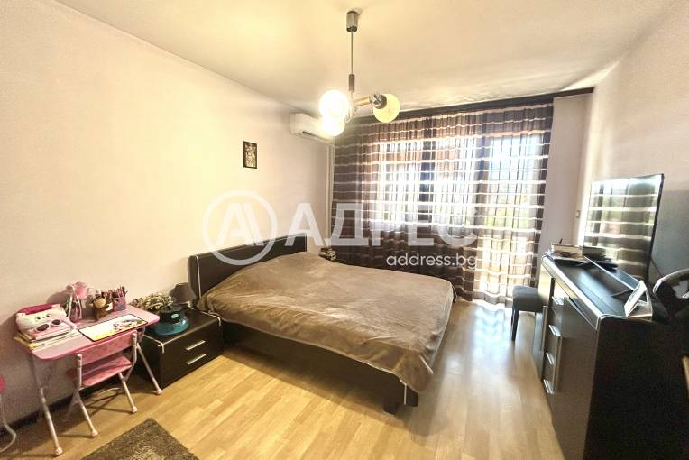 Тристаен апартамент, Враца, Център, 703642, Снимка 2