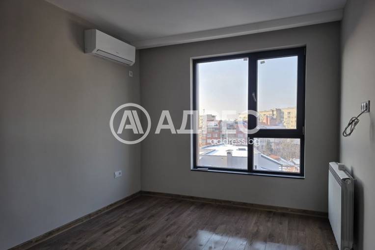 Тристаен апартамент, Плевен, Идеален център, 682643, Снимка 2