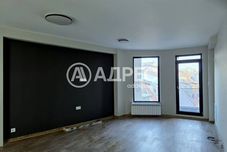 Тристаен апартамент, Плевен, Идеален център, 682643, Снимка 3