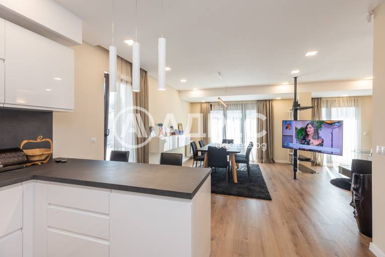 Многостаен апартамент, Варна, Бриз, 649644, Снимка 3