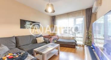 Тристаен апартамент, Варна, Левски, 699644, Снимка 1