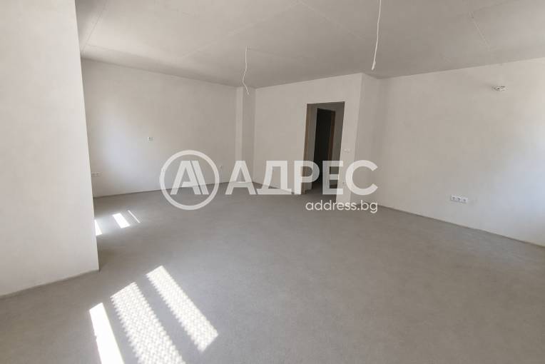 Двустаен апартамент, Варна, Идеален център, 699645, Снимка 2