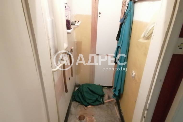 Тристаен апартамент, Шумен, Математическа гимназия, 674646, Снимка 10