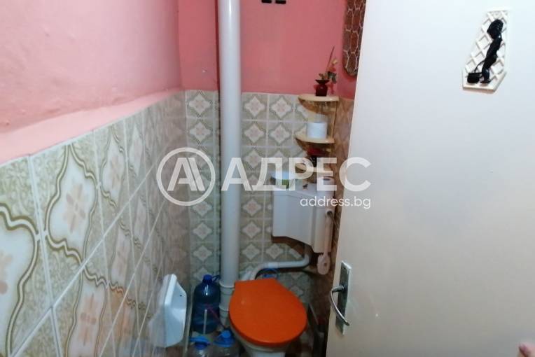 Тристаен апартамент, Шумен, Математическа гимназия, 674646, Снимка 12