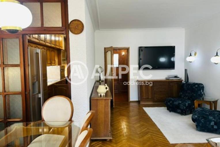 Тристаен апартамент, Пловдив, Стария град, 684646, Снимка 2