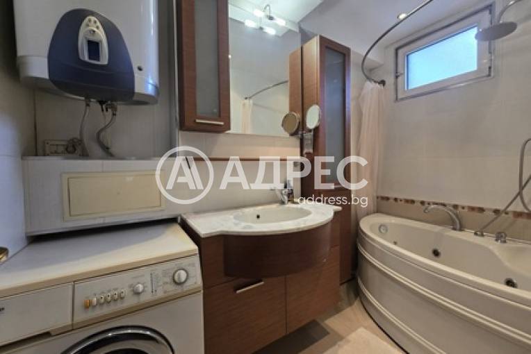 Тристаен апартамент, Пловдив, Стария град, 684646, Снимка 7