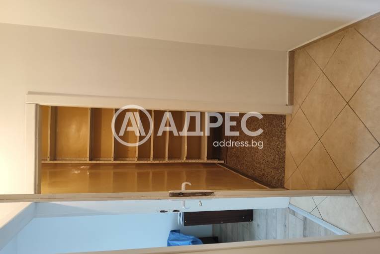 Тристаен апартамент, София, Толстой, 688646, Снимка 12