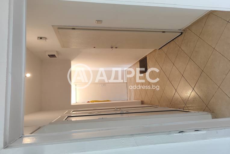 Тристаен апартамент, София, Толстой, 688646, Снимка 7