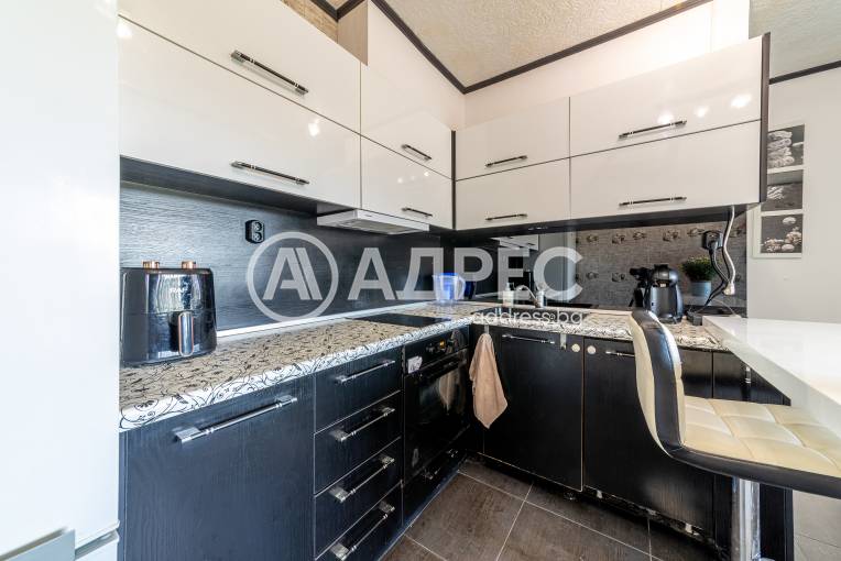 Къща/Вила, Варна, Владислав Варненчик, 666647, Снимка 3