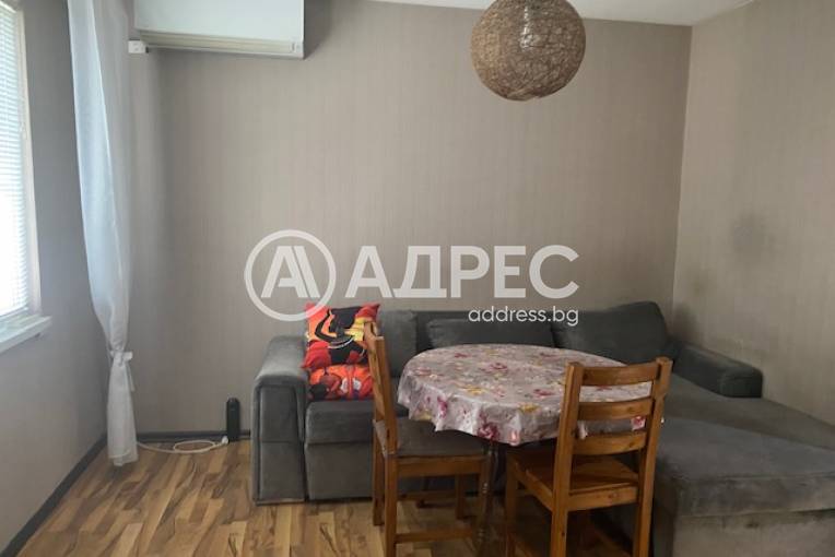 Тристаен апартамент, Добрич, Югоизток, 672647, Снимка 7