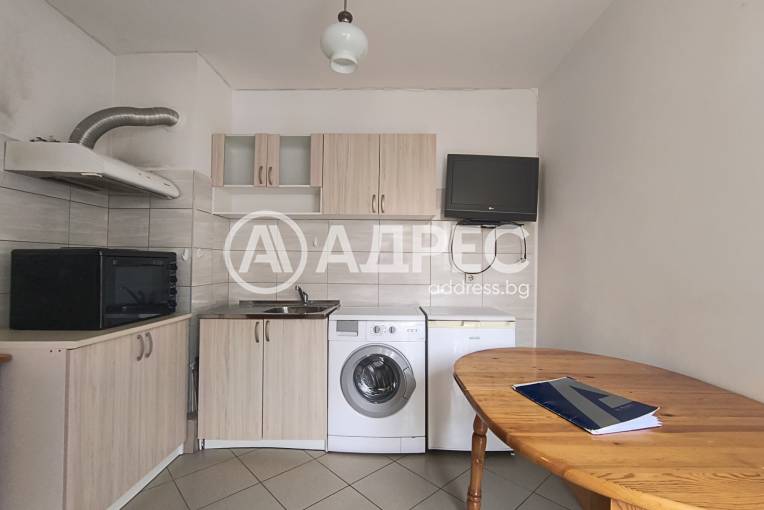 Едностаен апартамент, Русе, Ялта, 691647, Снимка 3