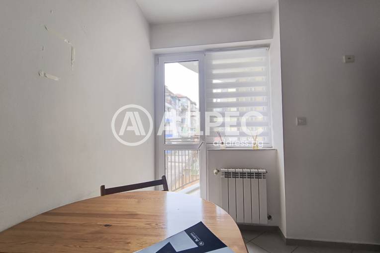 Едностаен апартамент, Русе, Ялта, 691647, Снимка 5