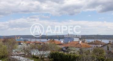 Многостаен апартамент, Езерово, 692647, Снимка 8