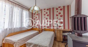 Многостаен апартамент, Езерово, 692647, Снимка 4