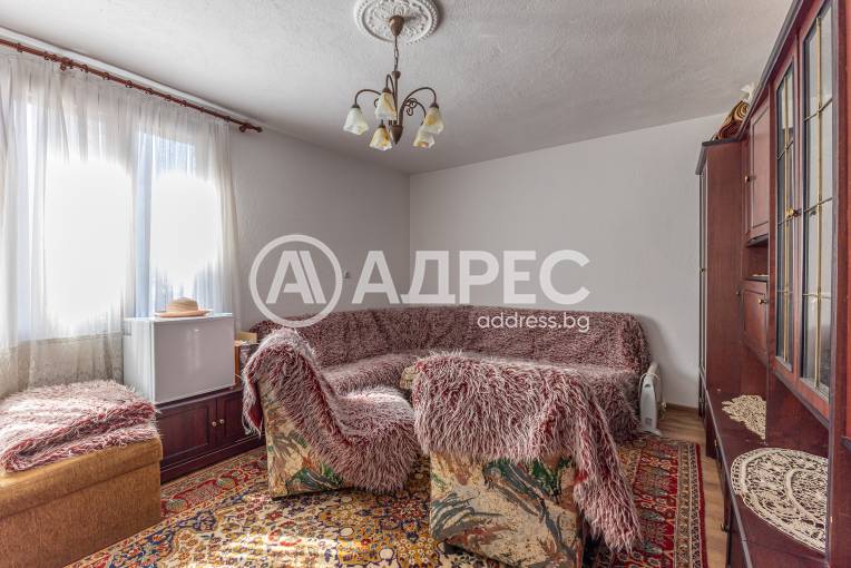 Многостаен апартамент, Езерово, 692647, Снимка 3