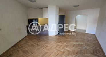 Тристаен апартамент, София, Борово, 680648, Снимка 1