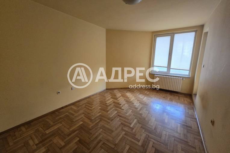 Тристаен апартамент, София, Борово, 680648, Снимка 2